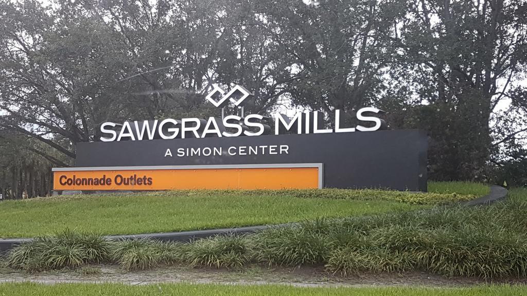 מלון סאנרייז Sawgrass מראה חיצוני תמונה